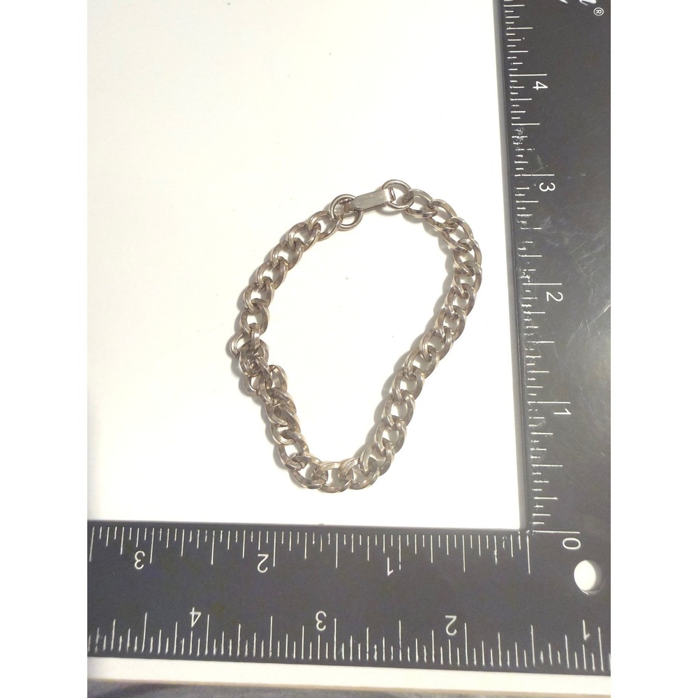 Vintage Silver Tone Curb Chain Bracelet Barrel Clasp 7.5 Inch‎ Classic Link